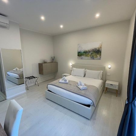 Quintus Luxury Suites ローマ エクステリア 写真