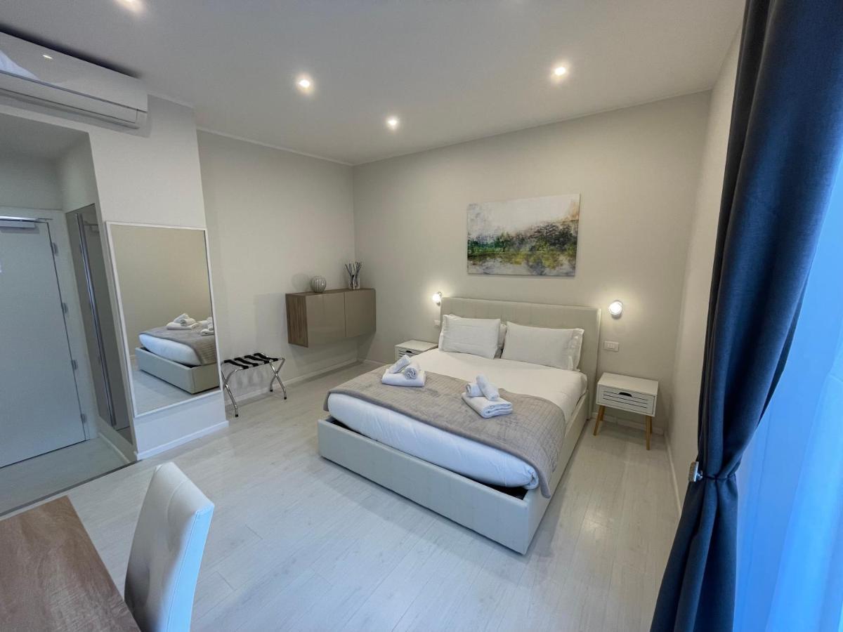 Quintus Luxury Suites ローマ エクステリア 写真