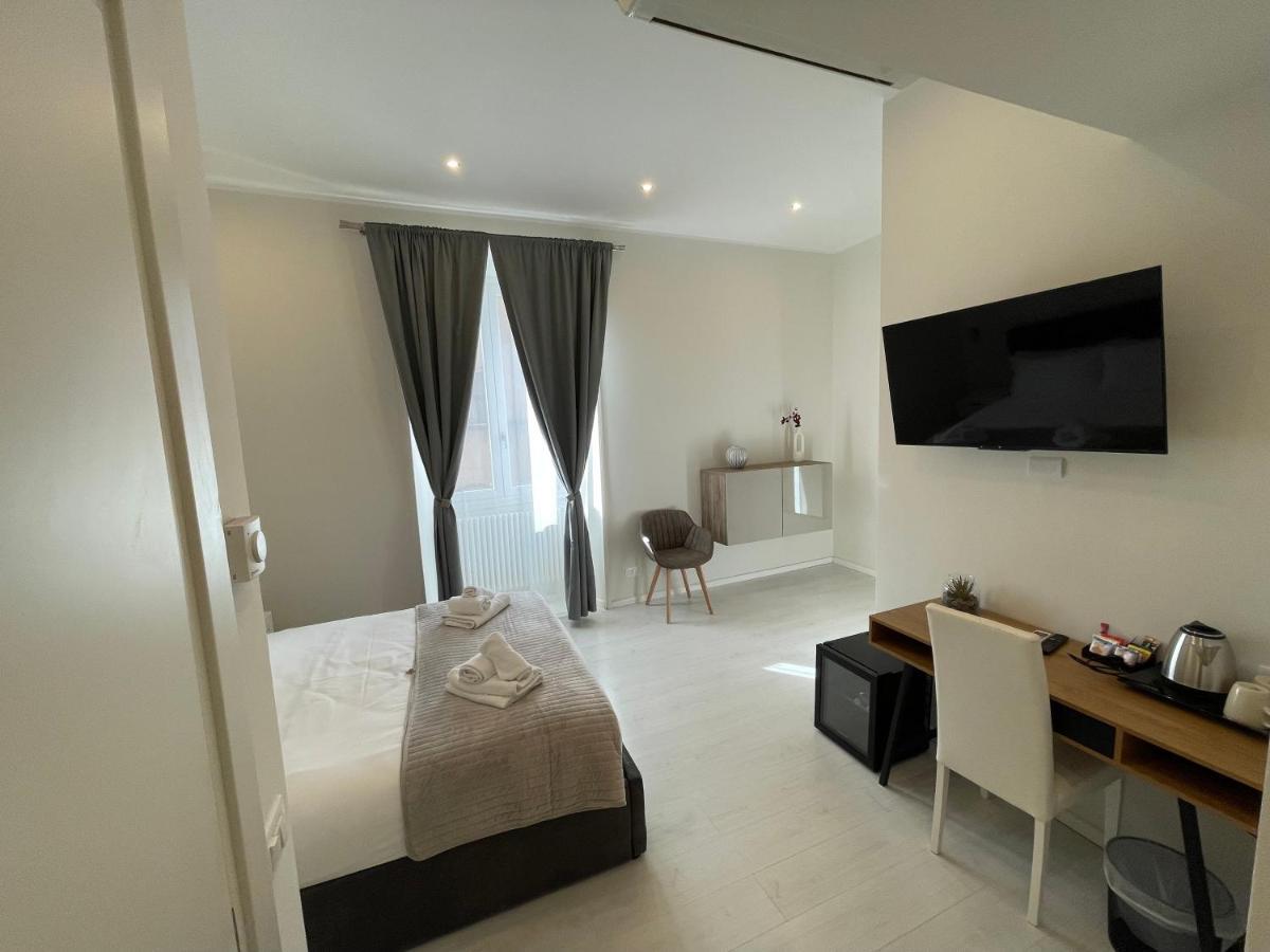 Quintus Luxury Suites ローマ エクステリア 写真